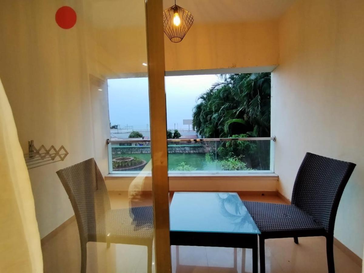 Abhishek Beach Resort And Spa Ganpatipule Extérieur photo