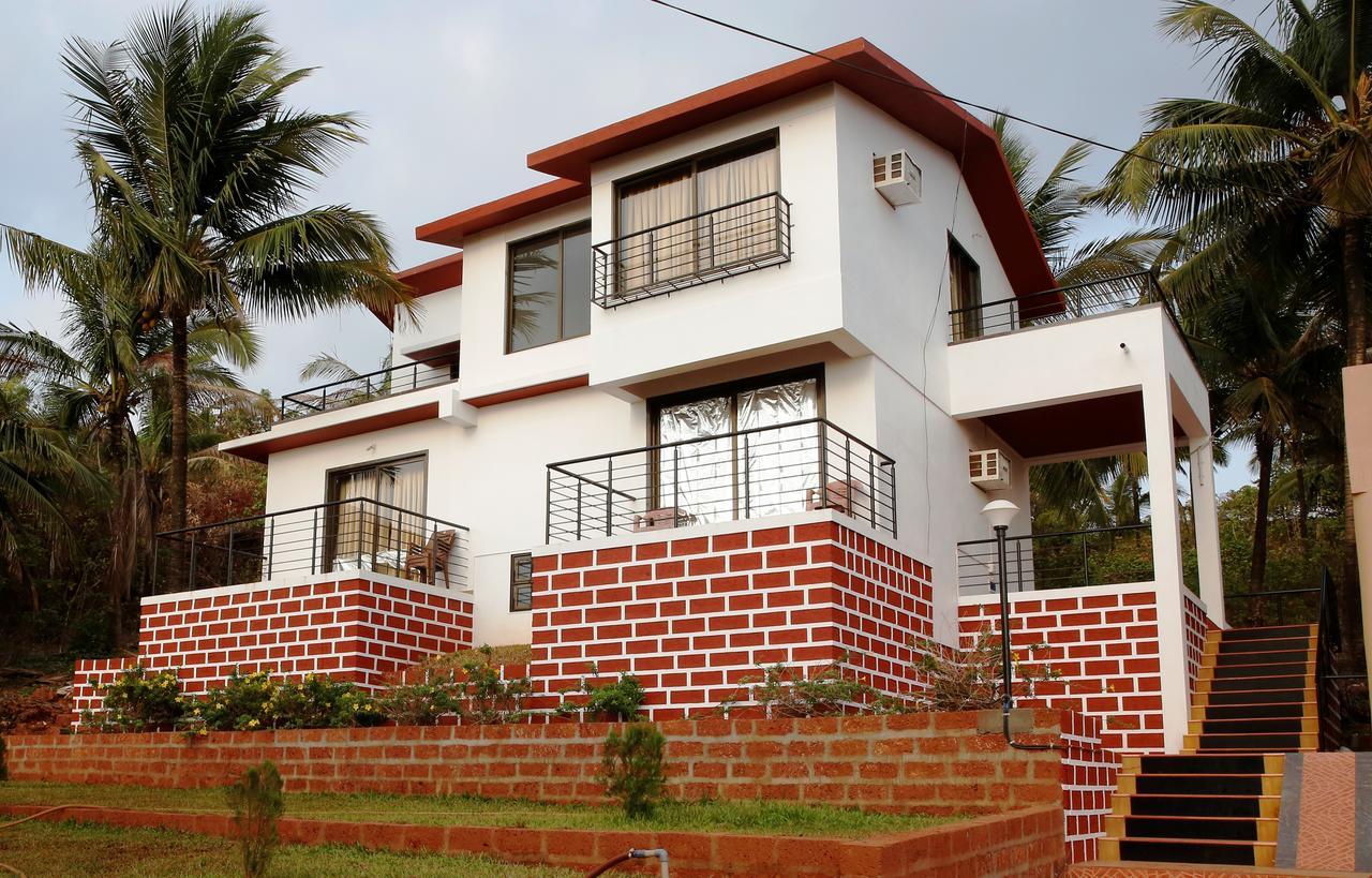 Abhishek Beach Resort And Spa Ganpatipule Extérieur photo