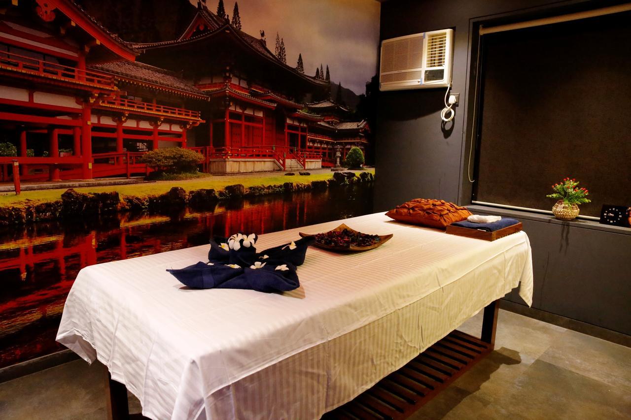 Abhishek Beach Resort And Spa Ganpatipule Extérieur photo